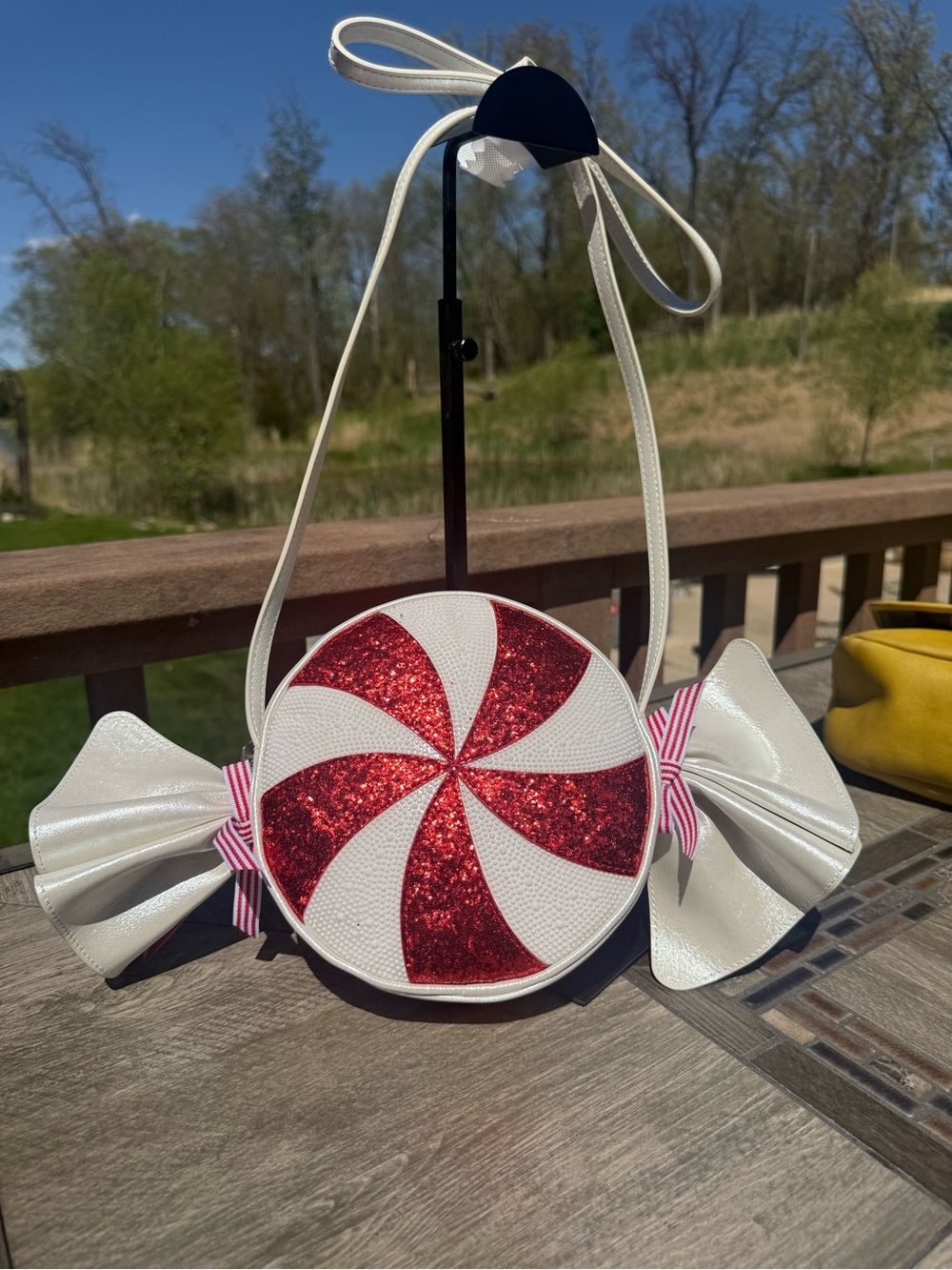 NWT Betsey Johnson White & Red Glitter and Pearl Candy Crossbody Bag - Picture 3 of 8